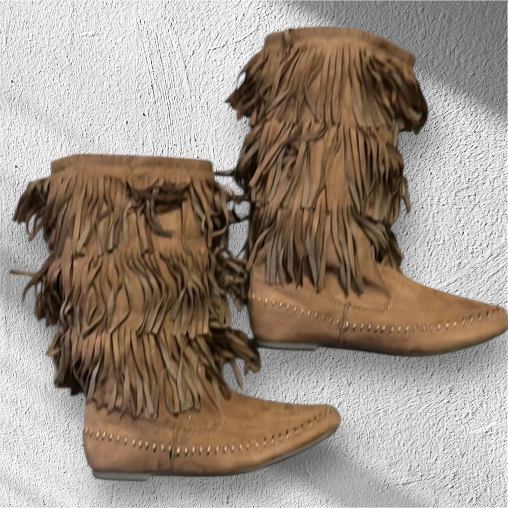 💥VINTAGE💥 Fringed Boots by Arizona Jeans 7.5